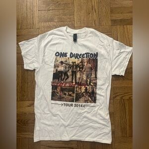 One Direction Who We Are Tour T Shirt - Medium